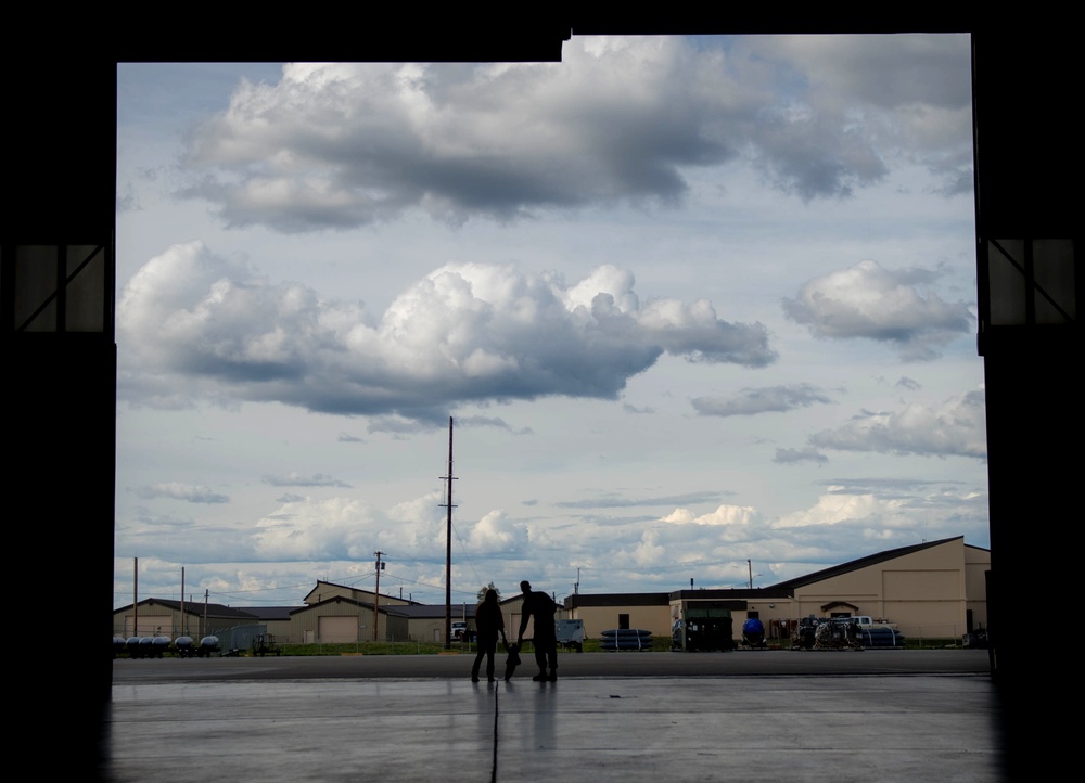 ‘Meet in the middle’ brings love together