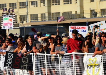 USS John C. Stennis (CVN 74) returns to NBK