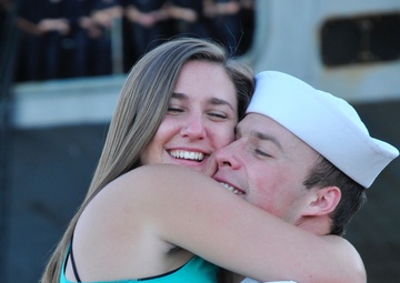 USS John C. Stennis (CVN 74) returns to NBK