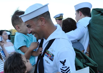 USS John C. Stennis (CVN 74) returns to NBK