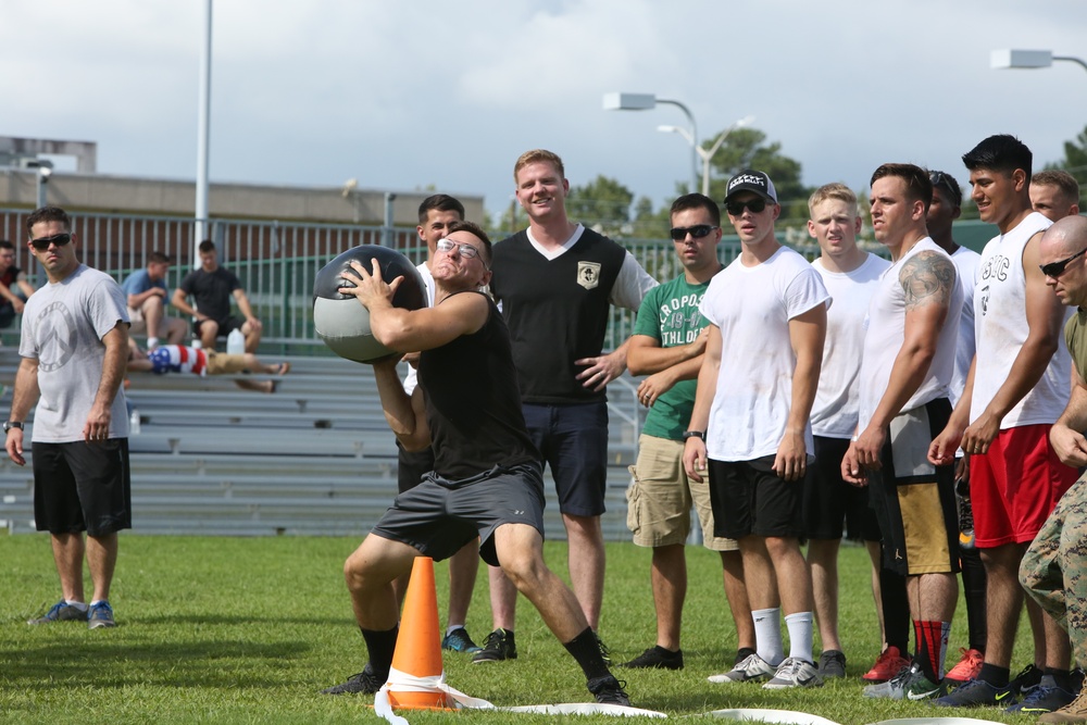 HMLA-167 Marines put their strength to the test in 10th annual Highland Games