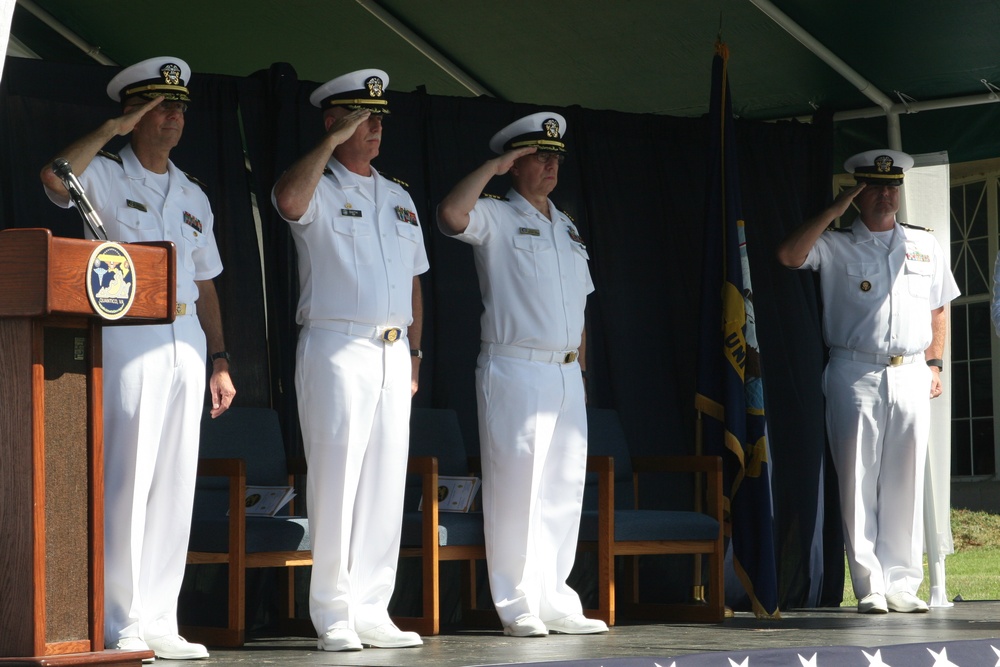 Naval Health Clinic Quantico holds Change of Command
