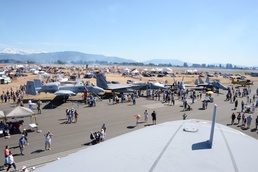 BEEliners stand out at Abbotsford International Air Show