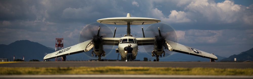 VAW-115 visits MCAS Iwakuni