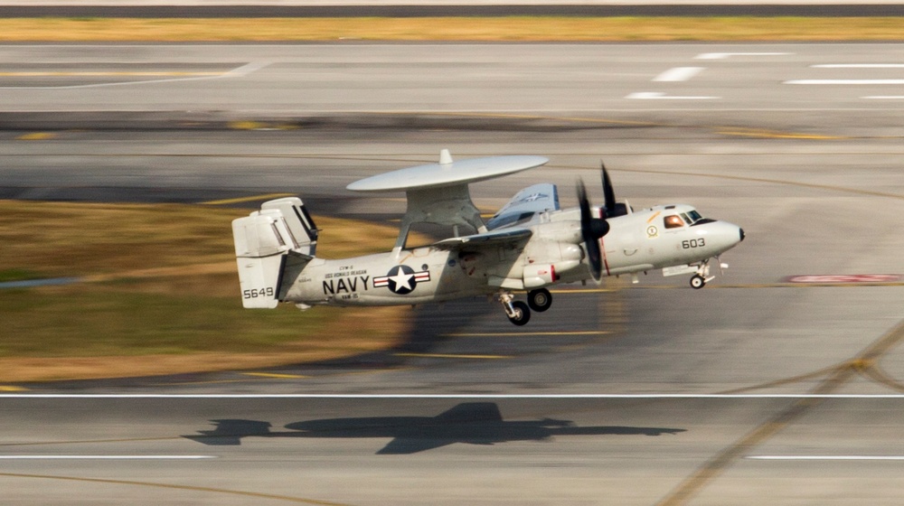 VAW-115 visits MCAS Iwakuni