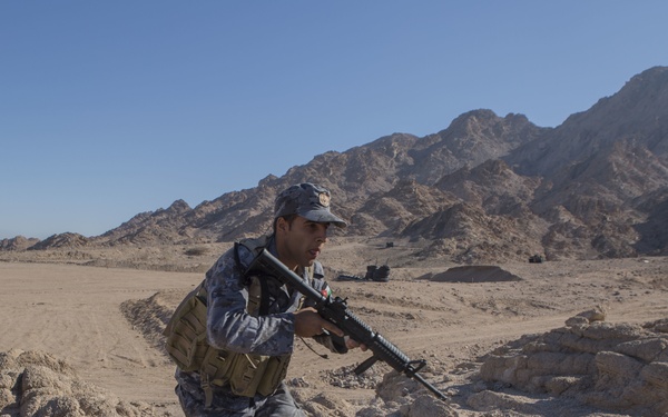 SCT-J Marines train Jordanian Marines