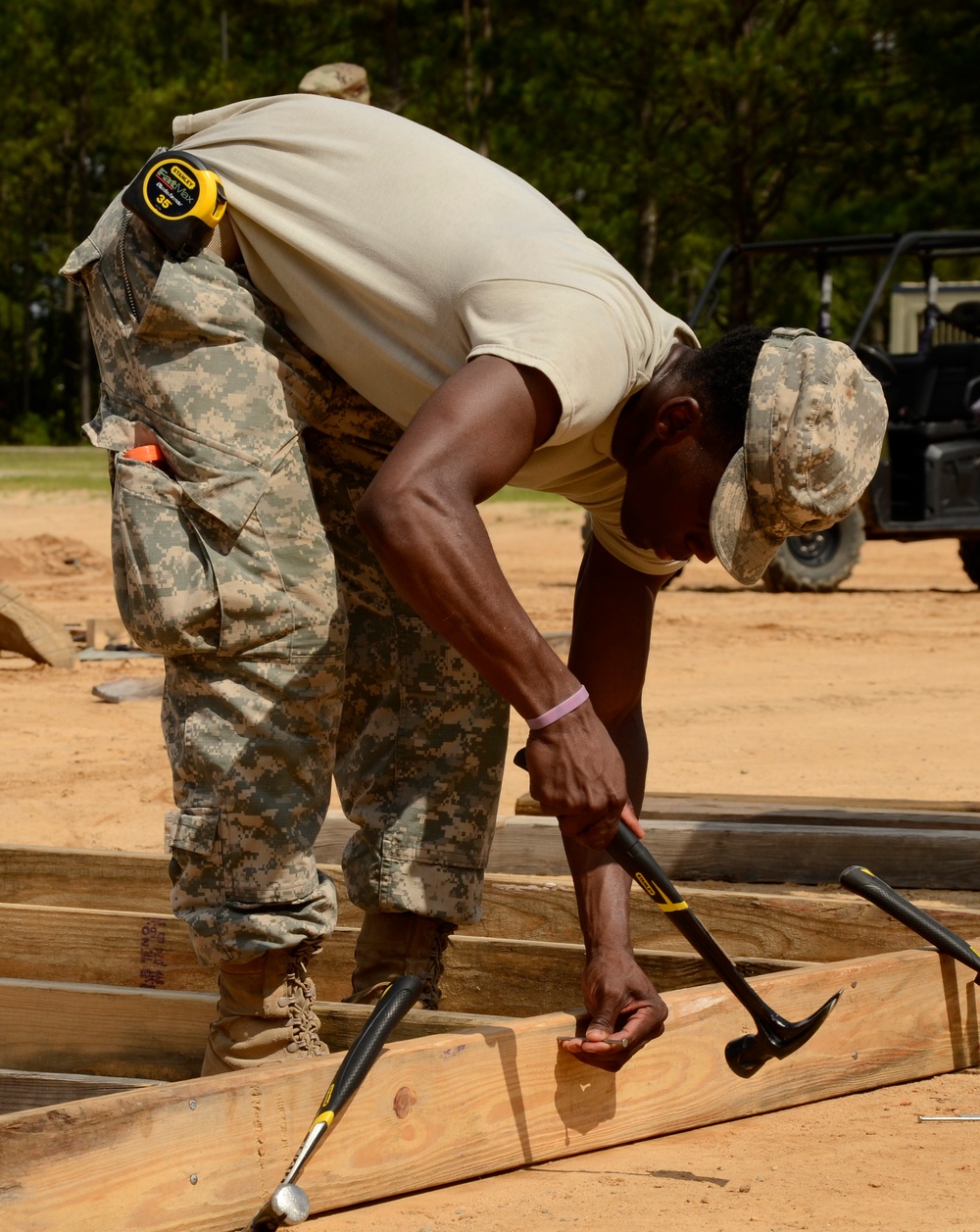 Soldiers compete in Best Engineer Competition
