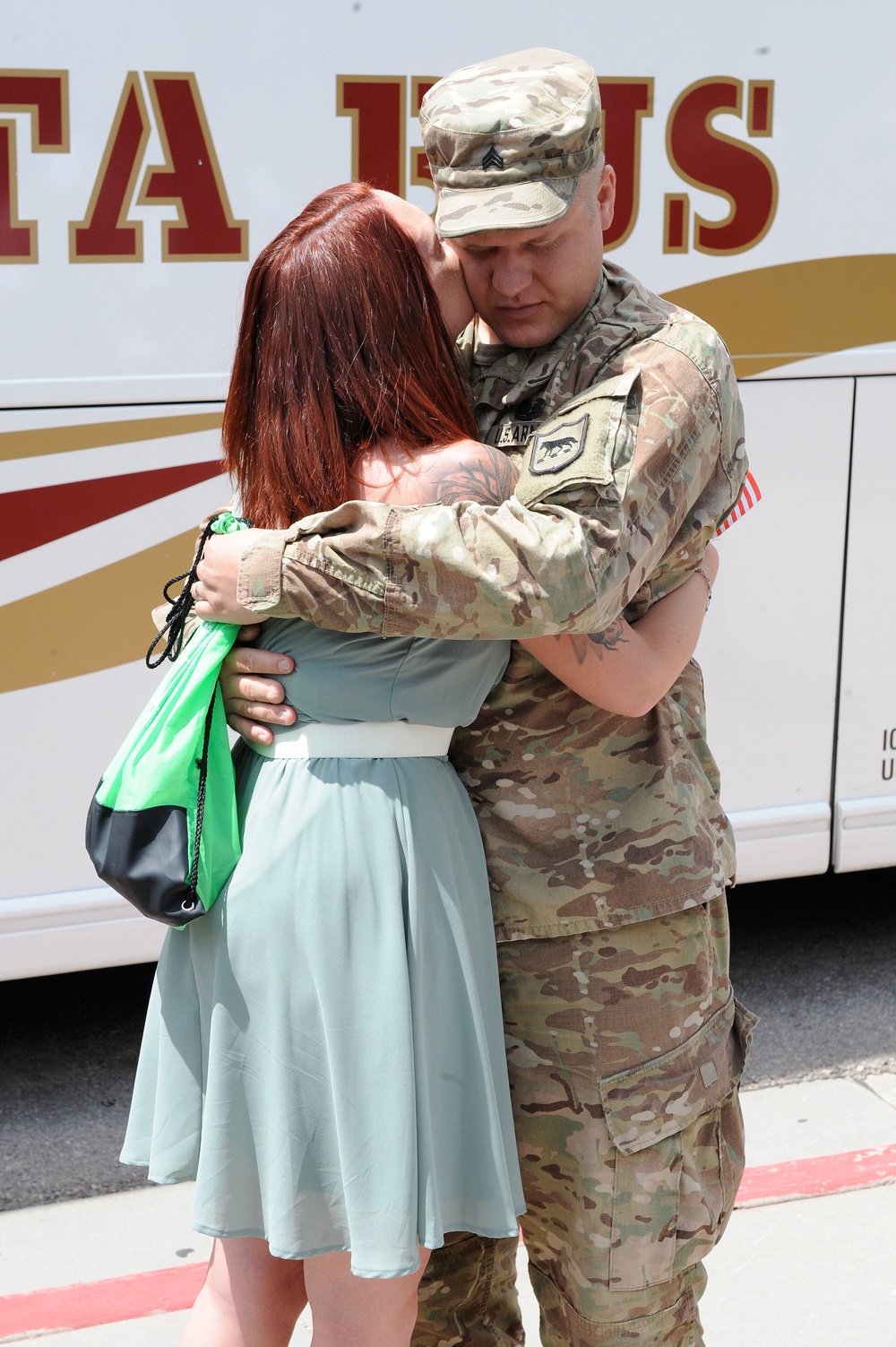 155th Soldiers welcomed home from Kuwait deployment