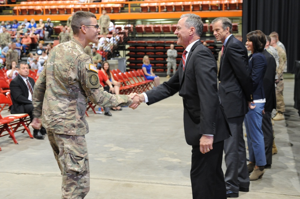 155th Soldiers welcomed home from Kuwait deployment