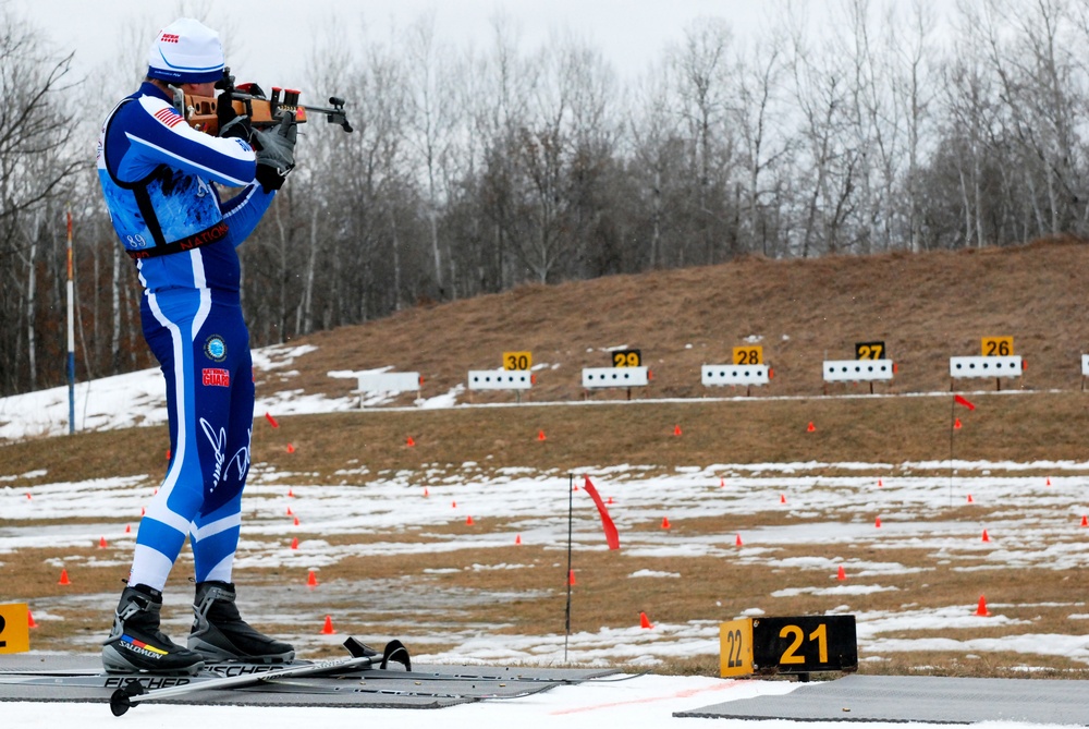 SDNG biathlon team chases perfect race