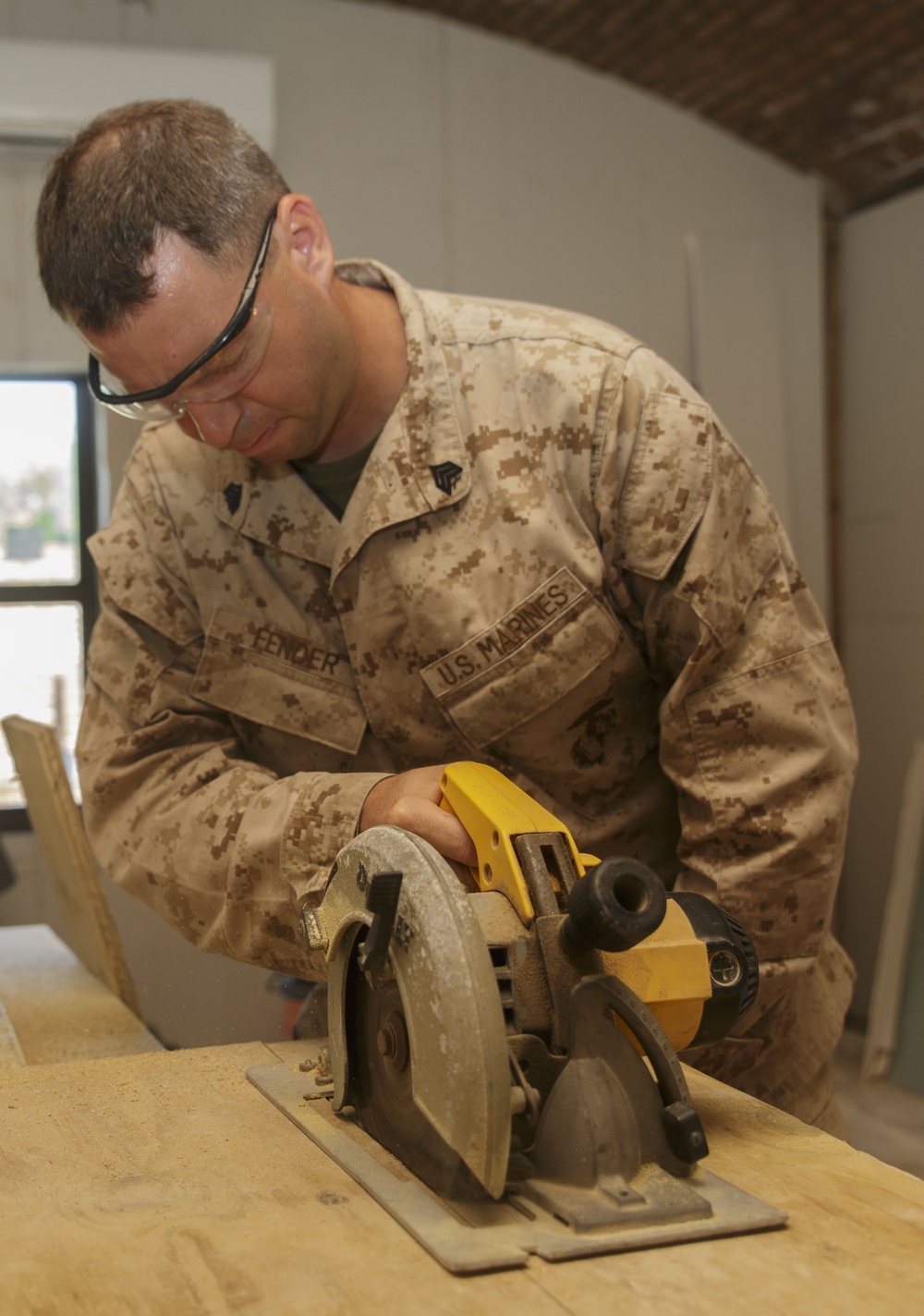 4th MLG Marines work with Airmen to renovate historic fort