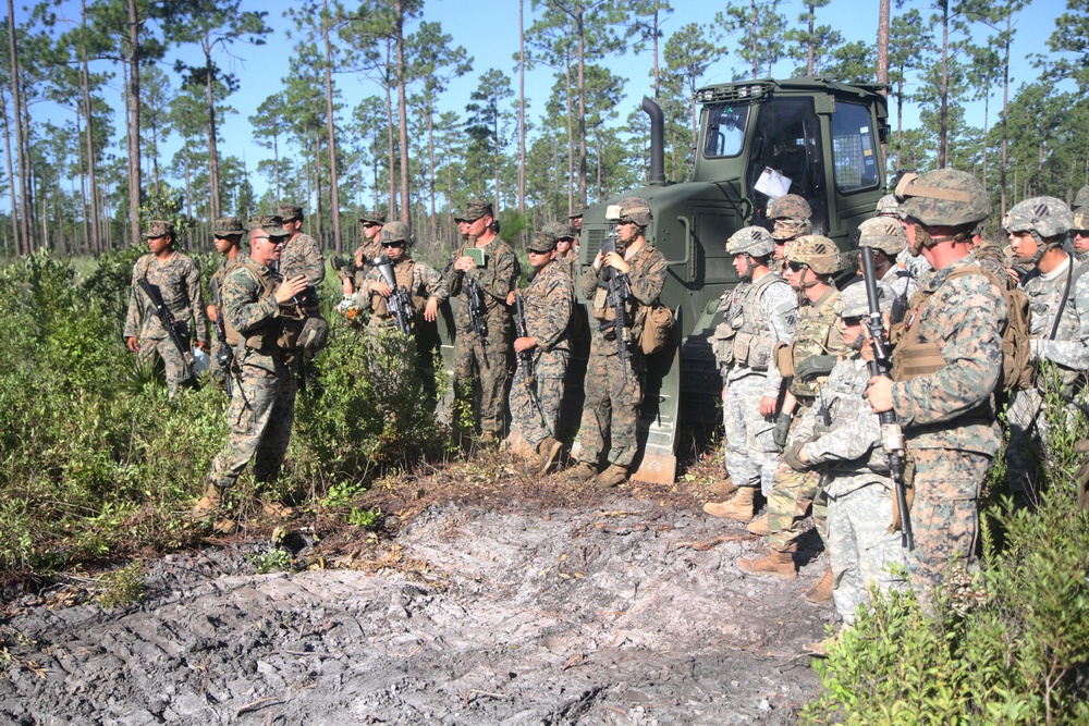 Army, Marines engineers team up for joint force training