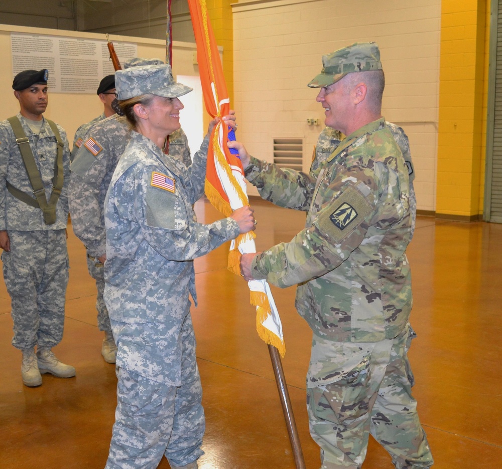 Col. Henderson assumes command of the 505th TTSB