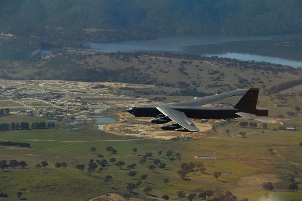 B-52s enhance Australian partnership through Vietnam Remembrance Day flyover