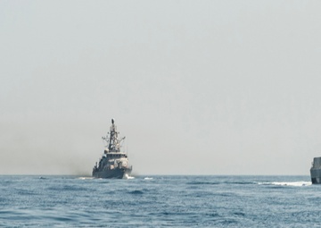 USS STOUT (DDG 55) IRAQI NAVY BILATERAL EXERCISE DEPLOYMENT 2016