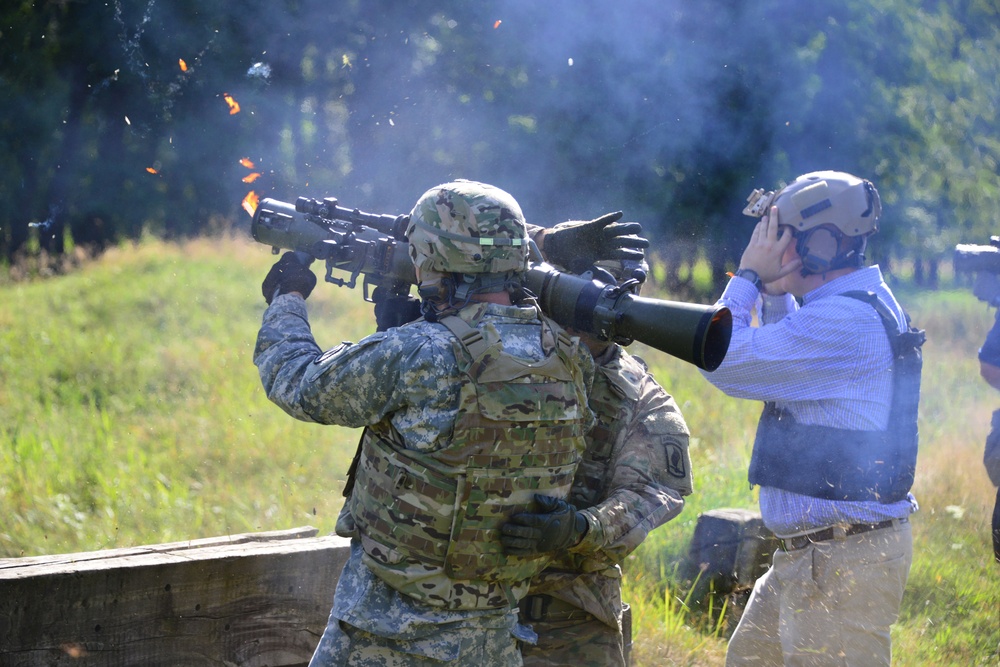 1-91 Cavalry Regiment fires M3 Carl Gustav rocket launcher