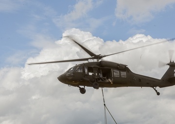 Army Reserve Aviation Command Conducts Slingload Training with Indiana National Guard