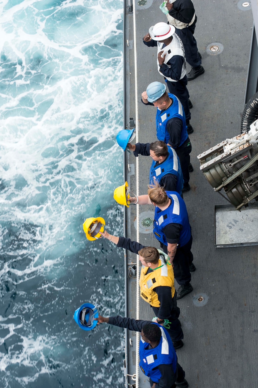 USS Somerset Underway Replenishment with USNS Yukon