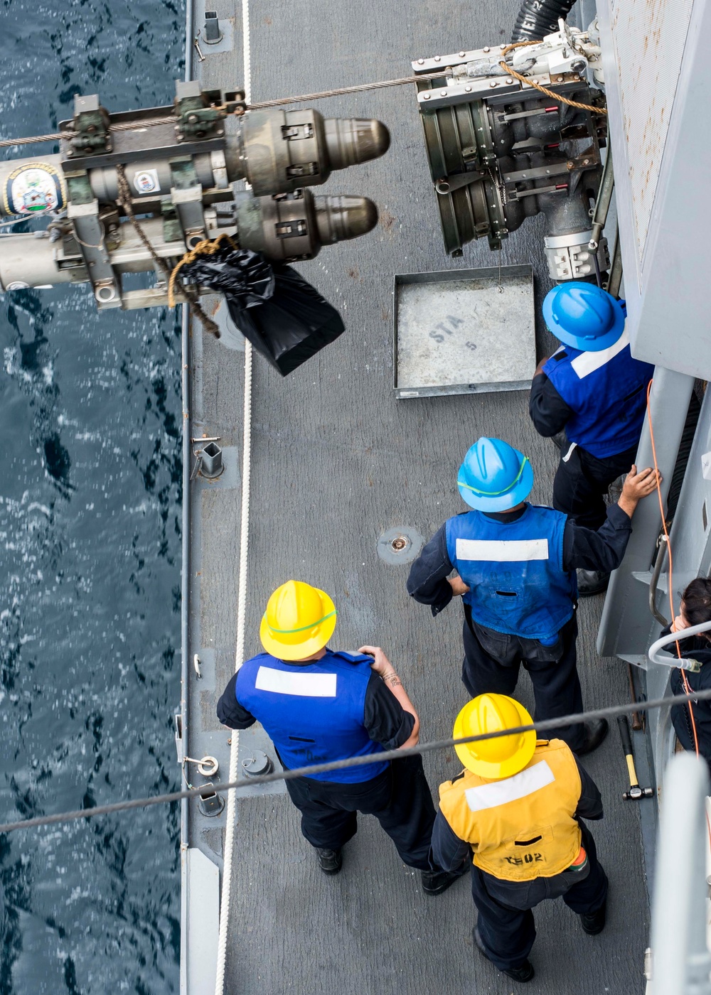 USS Somerset Underway Replenishment with USNS Yukon