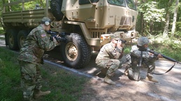 Army Reserve NCOs cross-train while completing their mission