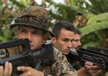 U.S. Marines dive into French commando course