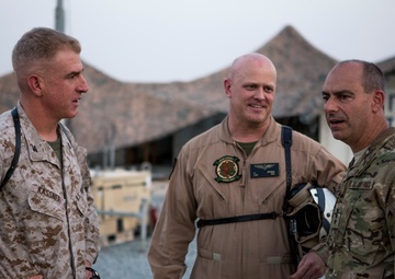 USAFCENT, CFAC Commander visits SPMAGTF-CR-CC Marines
