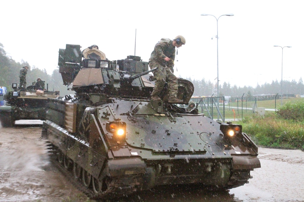Dog Face Soldiers train with Estonian Armor School