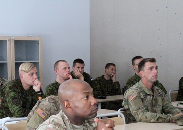 Dog Face Soldiers train with Estonian Armor School