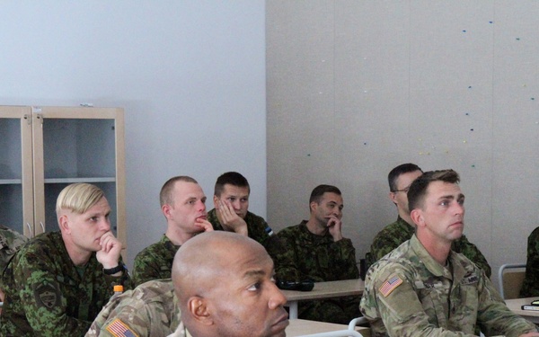 Dog Face Soldiers train with Estonian Armor School