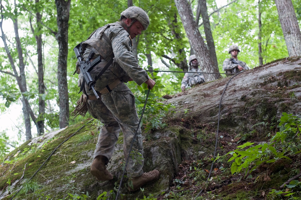 Soldier Conducts Mountain Warfare Training