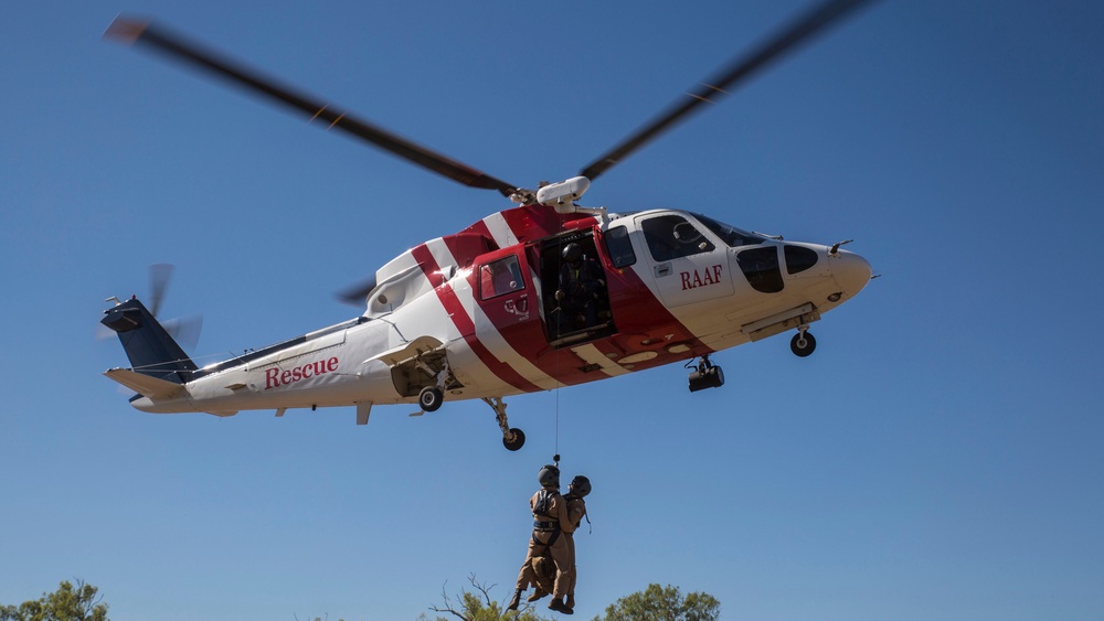 VMFA-122 medical team trains with Australian SAR crew