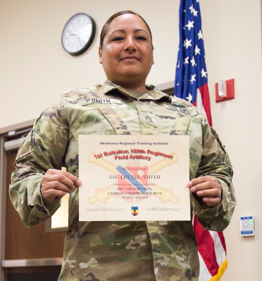 Oklahoma Army National Guard graduates first female cannon crewmembers