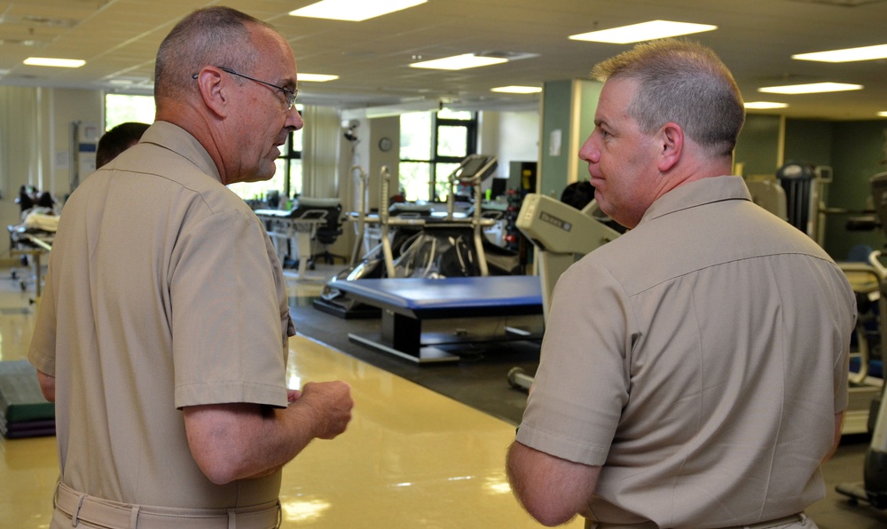 Surgeon General Visits Naval Hospital Jacksonville