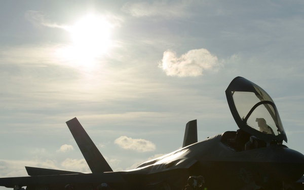 USS GEORGE WASHINGTON