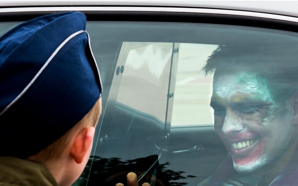 Scott AFB teams up with Alton VFW to present ‘Badge of Courage’ to 6-year-old boy