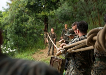Marines and French soldiers will ‘knot’ survive without this training