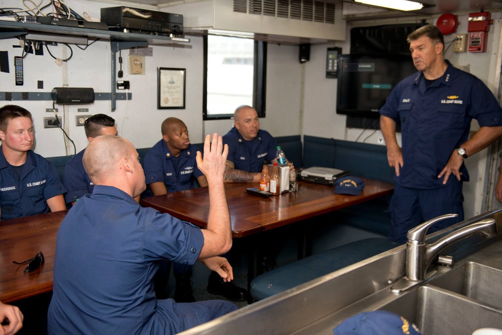 Coast Guard Atlantic Area commander visits crews in Galveston, Texas