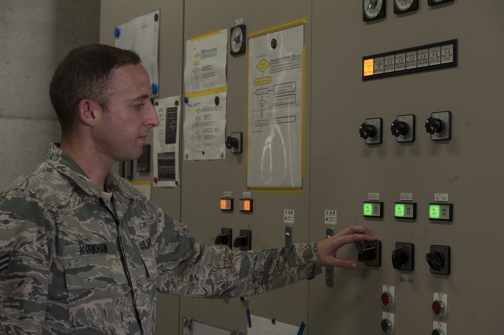18th CES WFSM team ensures Kadena's aircraft are mission-ready