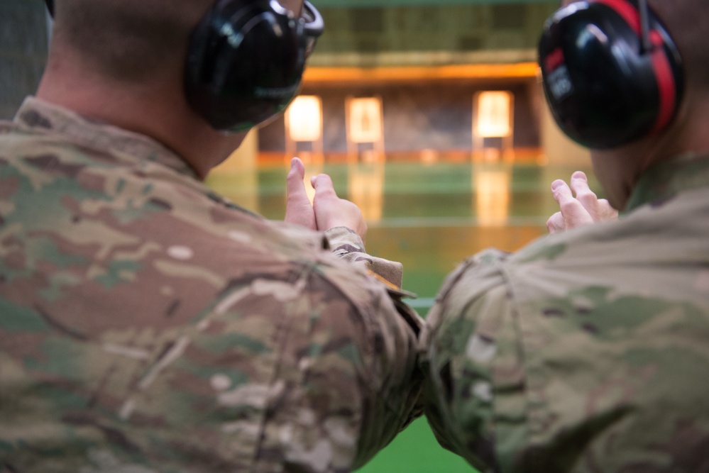 650th MI Gp Trains in TSC Benelux Range, CBRN Room