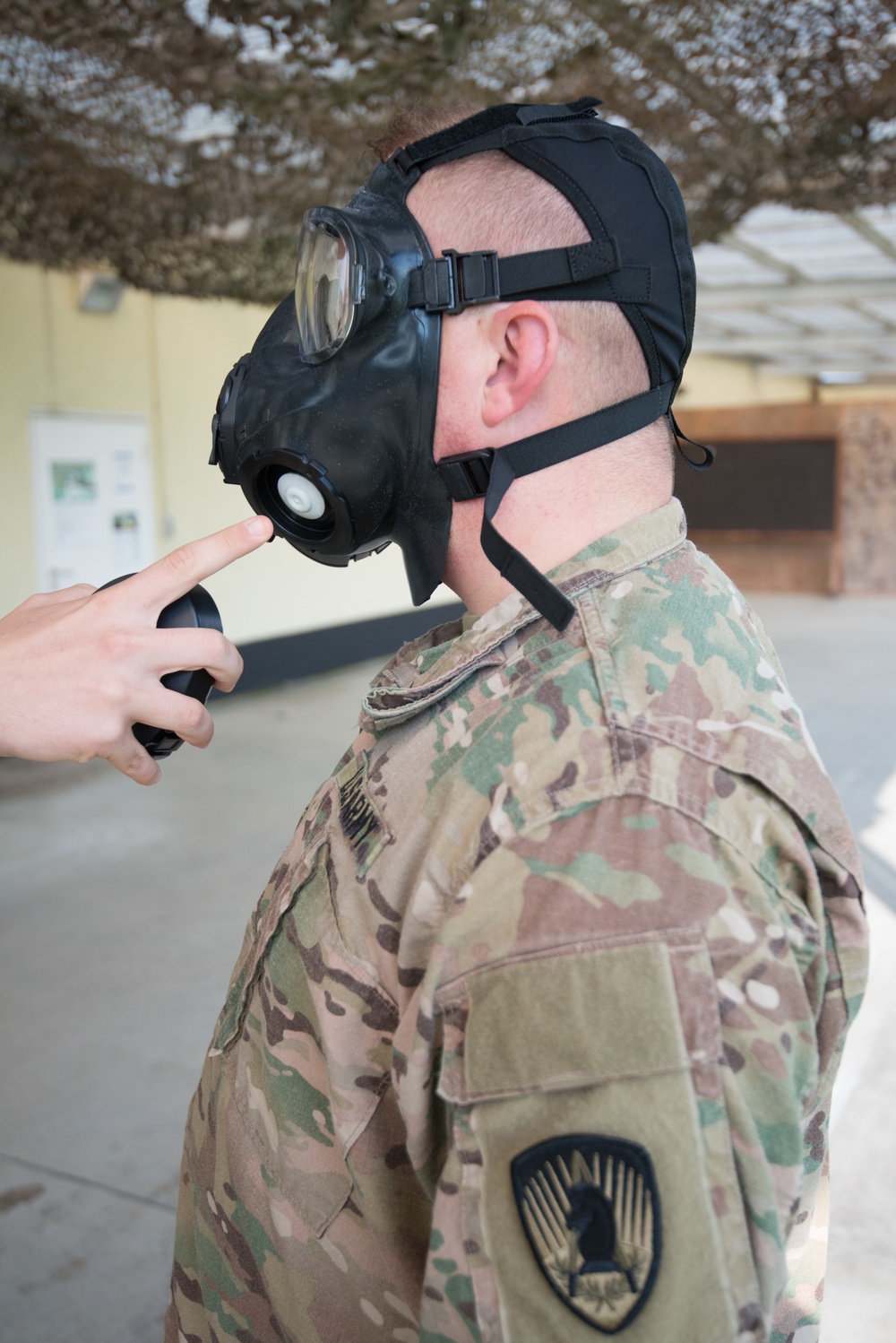 650th MI Gp Trains in TSC Benelux Range, CBRN Room