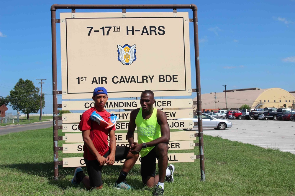 Air Cav Troopers race to Army Ten-Miler