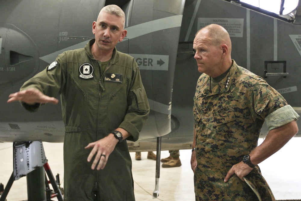 CMC Visits Marines at MCAS Cherry Point