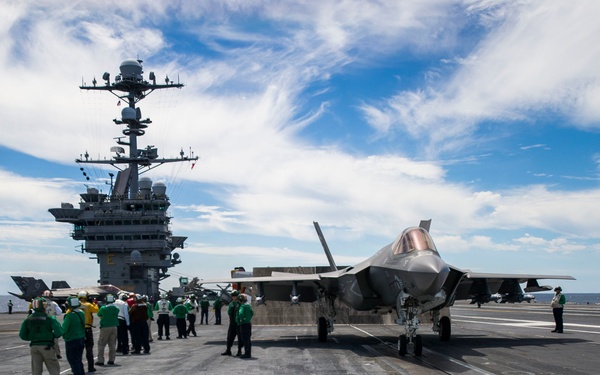 USS GEORGE WASHINGTON