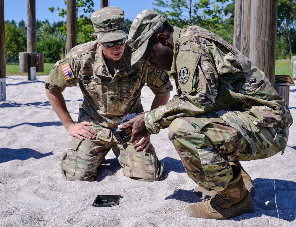 Regimental Engineer Squadron, 2nd Cavalry Regiment conducts hands on training with Selectable Lightweight Attack Munition (SLAM)