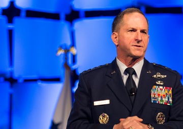 Goldfein discusses State of the Air Force during JBSA-Randolph visit