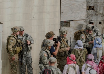 Peaceful Protest in Dara Lam