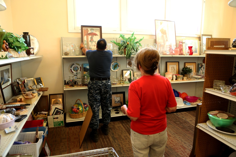 Lending a Hand; 1st MLG Sailors volunteer at NMCRS Thrift Shop