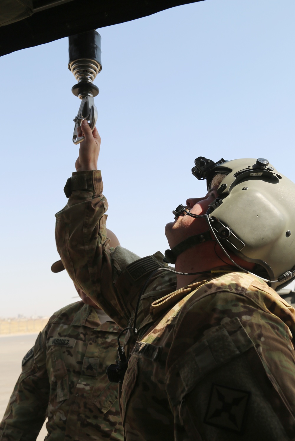 Coalition soldiers conduct medevac training