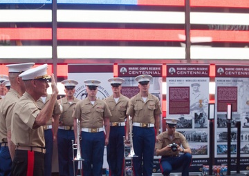 Marines celebrate reserve anniversary in Manhattan