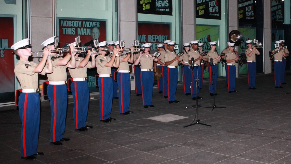 Marines celebrate U.S. Marine Corps Reserve Centennial in New York